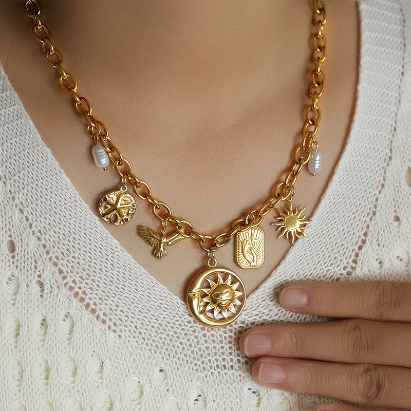 Collier Pendentif Étoile de Mer, Lune & Soleil™